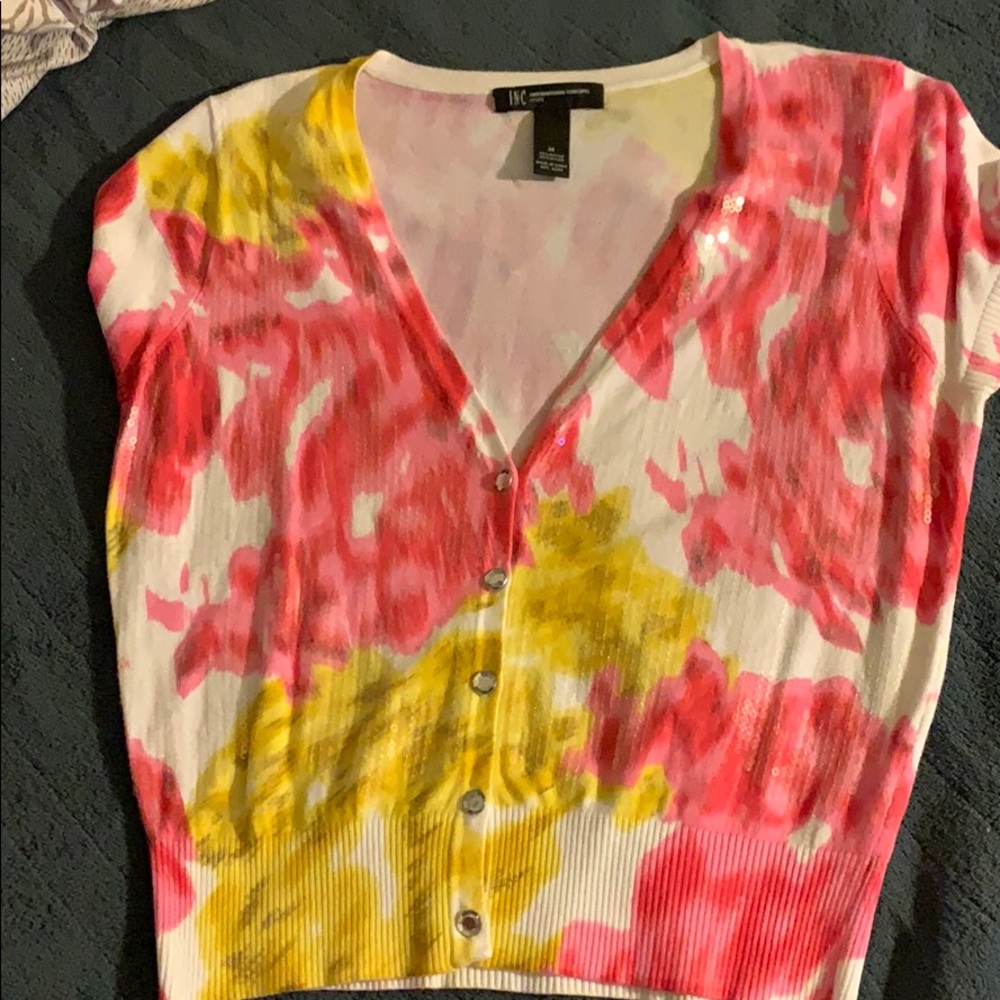 Brand new INC cardigan With sequence